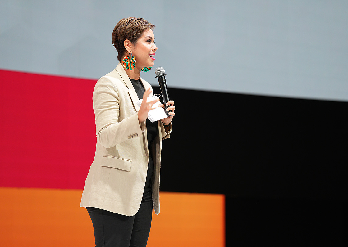 LIVE Events Host